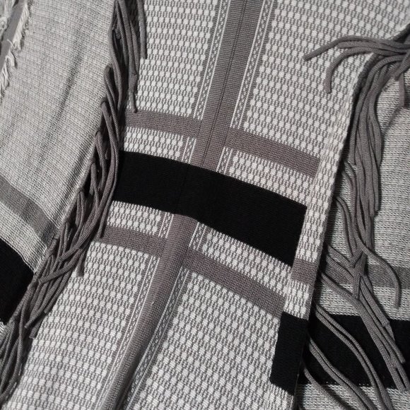 1520 Size Large Belldini Shell and Matching Cardigan - Picture 5 of 8